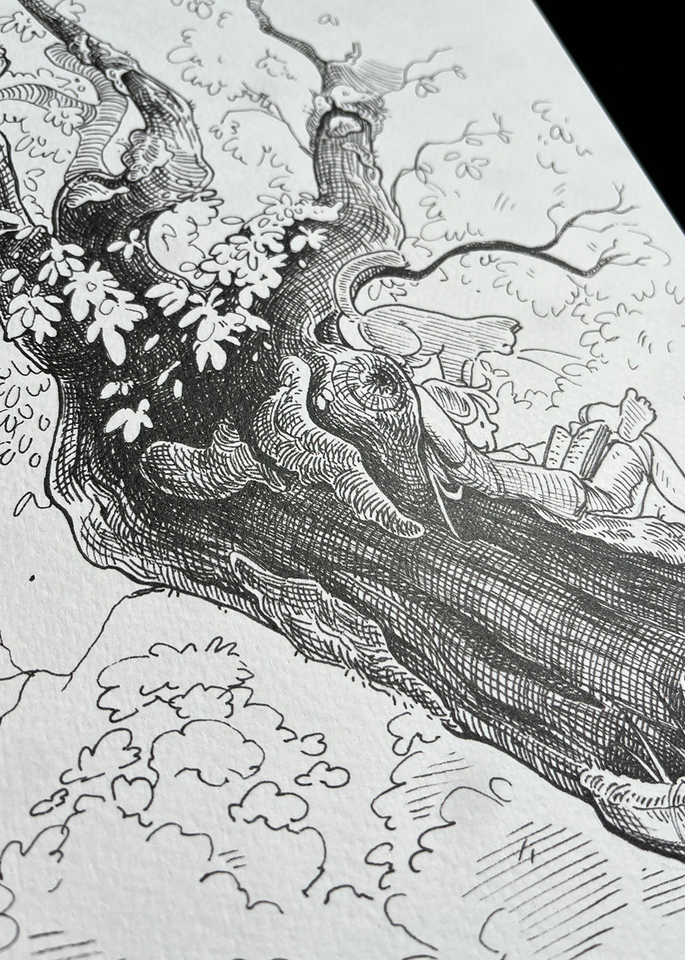 Reading in a tree | A4 Art print