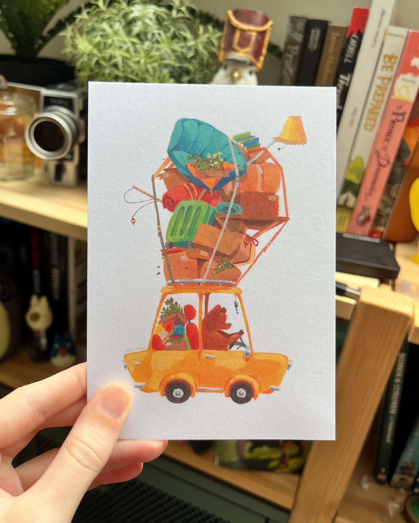 Moving bear | Greeting card