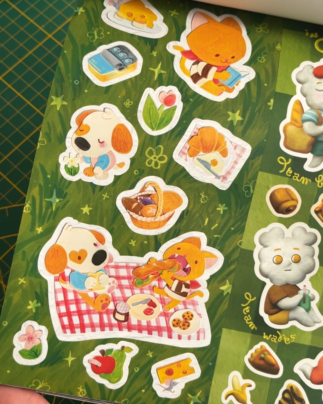 Decalmania | Stickerbook